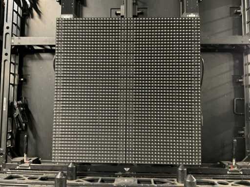 ROE MC-12H LED panel (36x)