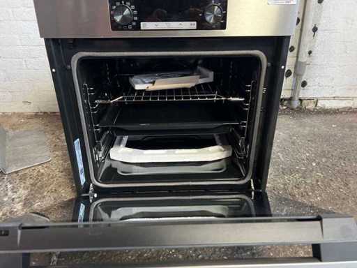 Forno multifunzionale Hisense BI64213E4PX integrato