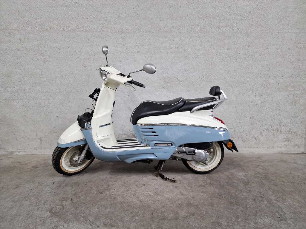 Peugeot - Snorscooter - Django Heritage - 4T 25km uitvoering