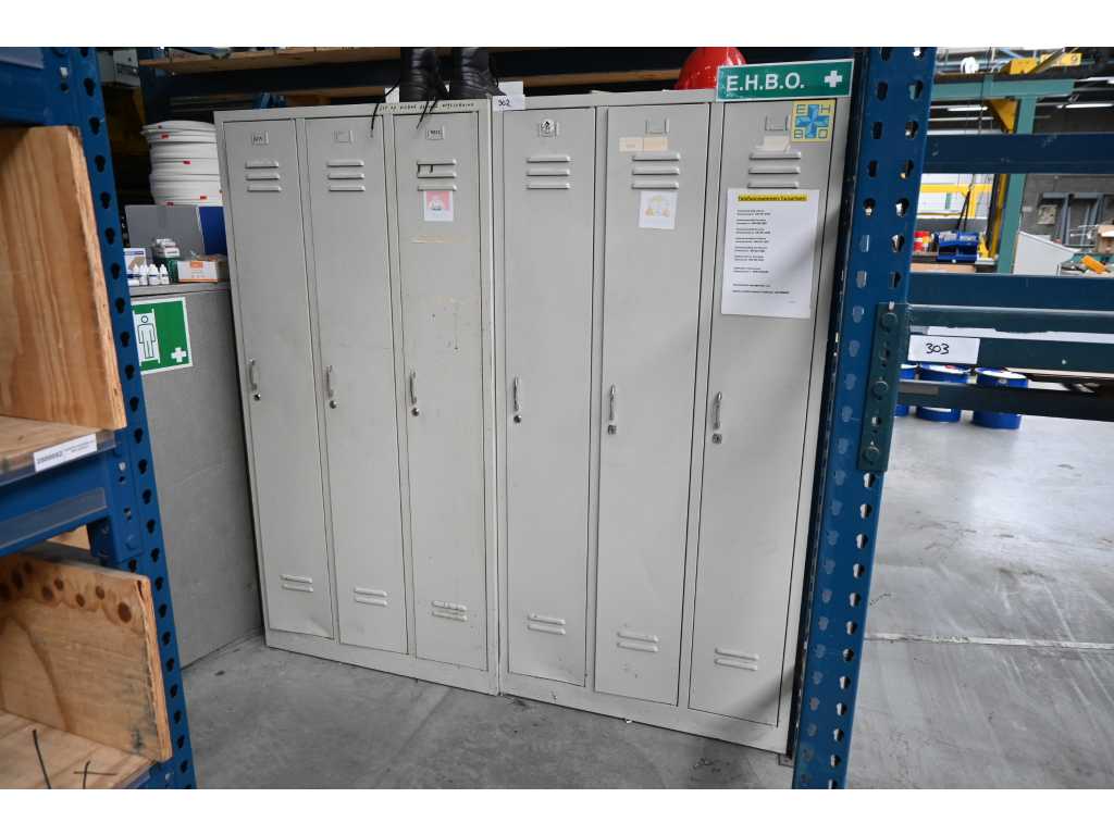 3-piece locker cabinet with various contents (2x)