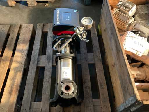 Grundfos MGE132SE 2-FF265-JA Circulation Pump