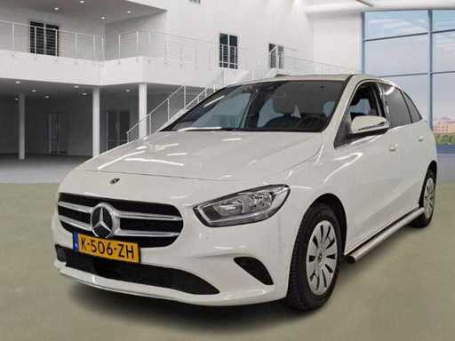 Mercedes-Benz B-Class 200d Advantage, K-506-ZH