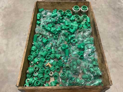 Batch of PP-R(CT) fittings