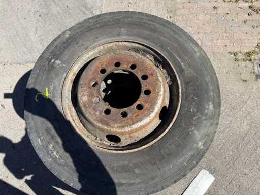 Michelin - Tire 265/70 R19.5 (5x)