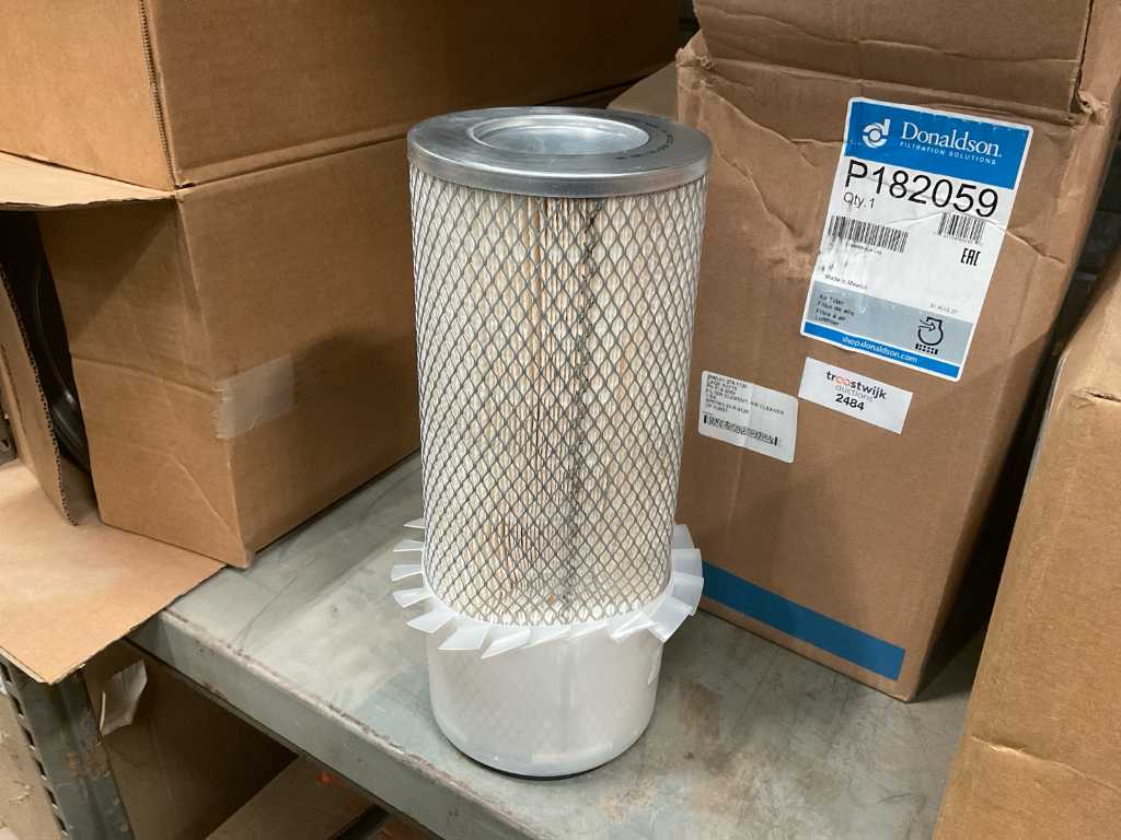 Donaldson Air cleaner filter element (3x)