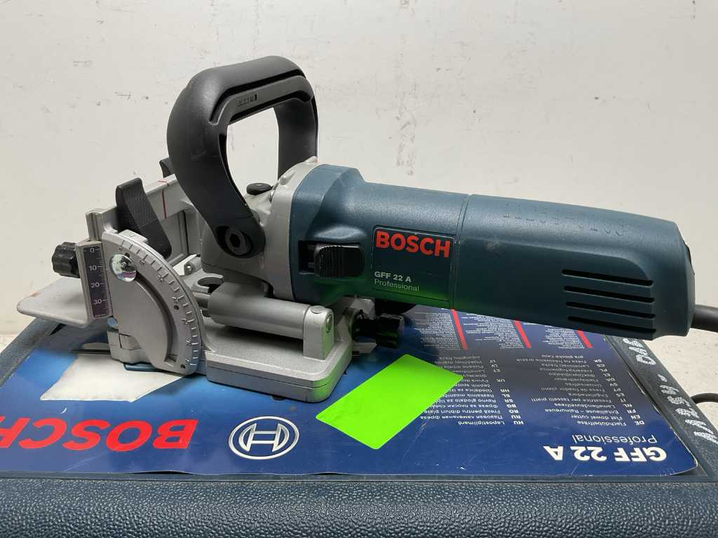 2012 Bosch GFF 22 A flap milling machine