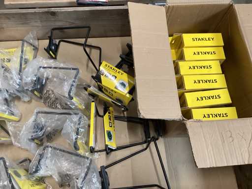 Stanley trackwall, diverse items (27x)