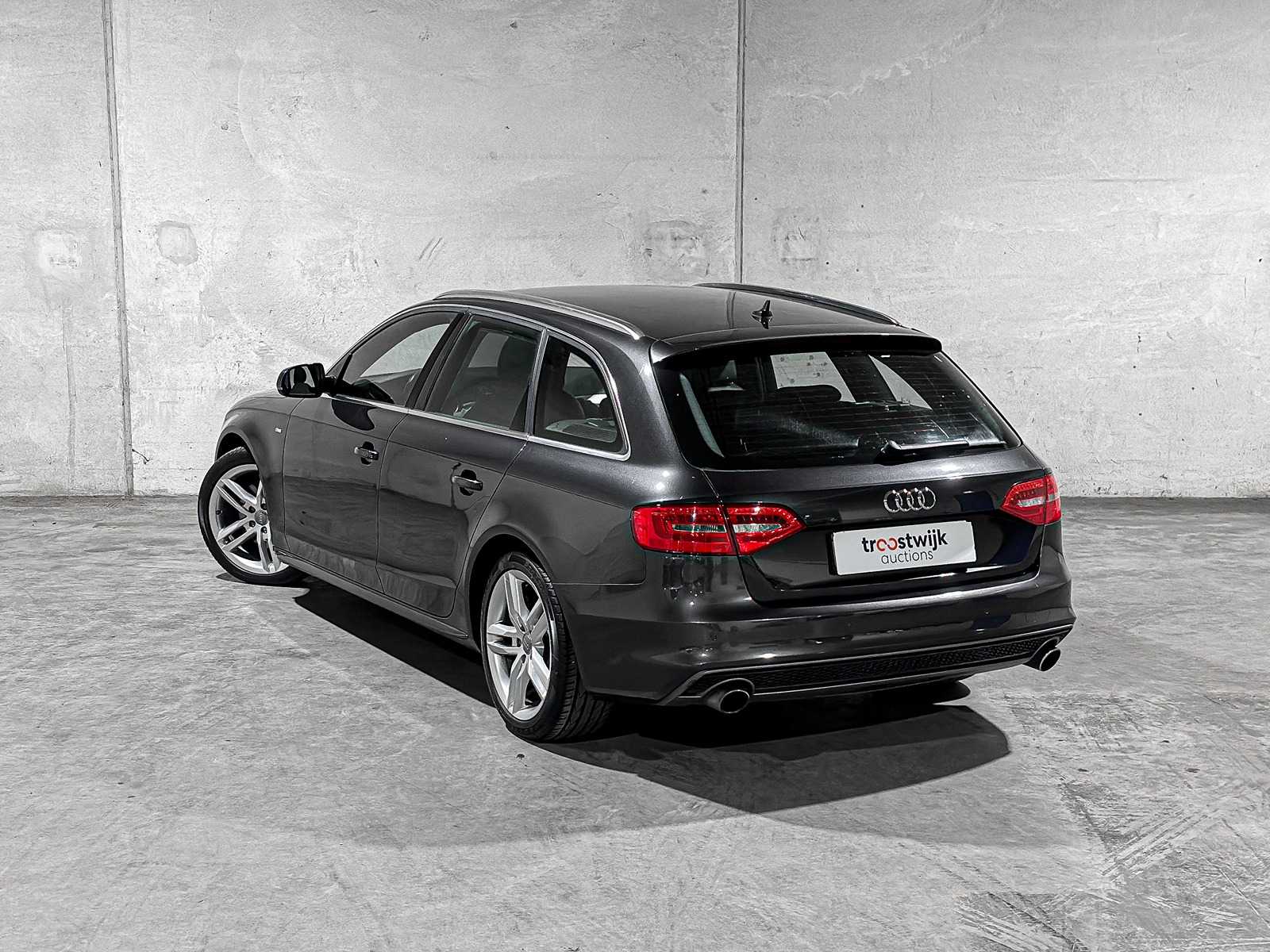 Audi A4 Avant 1.8 TFSI S Edition S-Line 170pk 2013, 88-ZRT-8