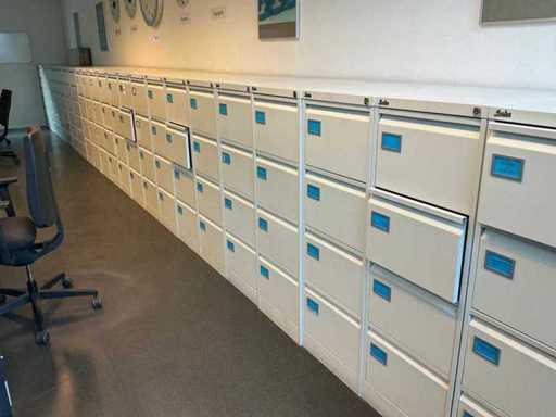 Comoda Silverline/Bisley (23x)