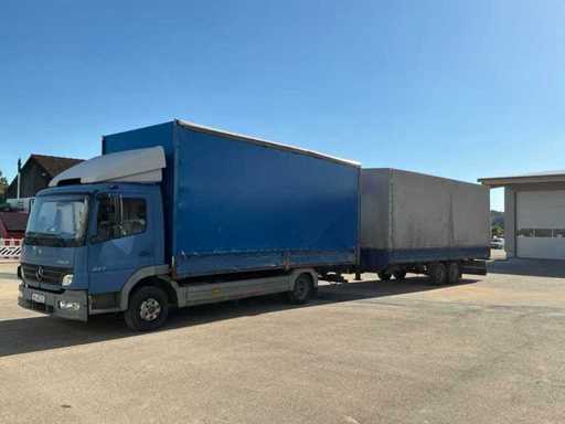 Mercedes-Benz - Atego 823 - Camion cu remorcă / caroserie prelată