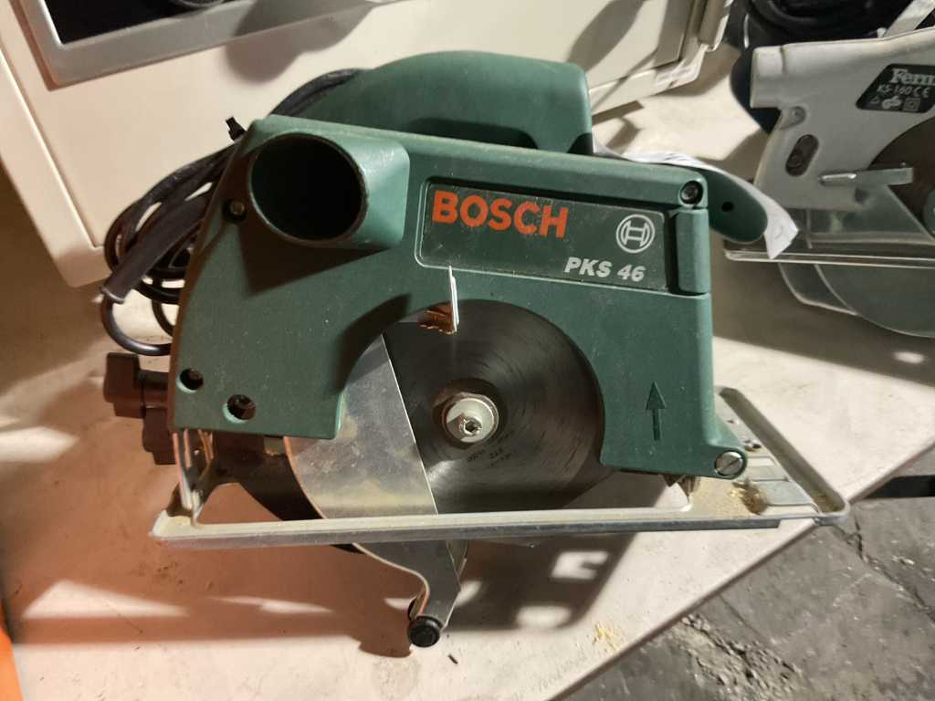 Bosch Tauchsäge PKS 46