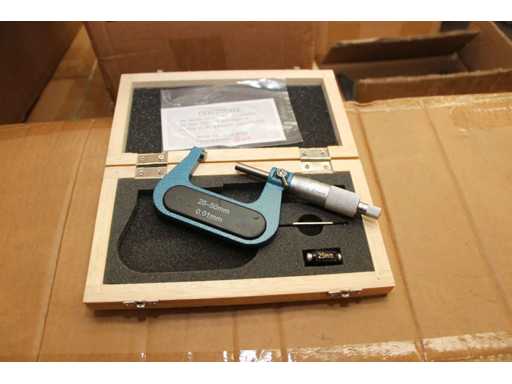 FREUTEK SDM0050 Micromètres extérieurs 25-50mm x 0,01