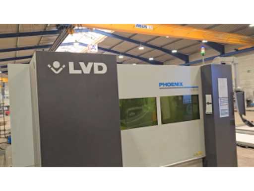 40dc037e-000a-4eb2-be3d-21683c8c1ac7.mp4