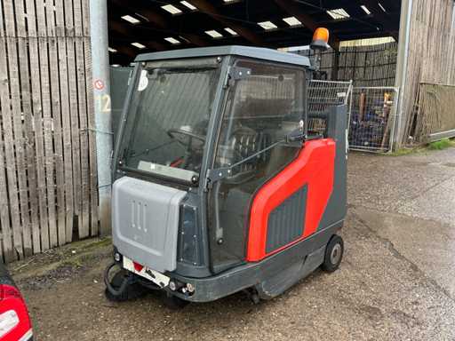 Hako-Jonas 1500 V Self-propelled sweeper