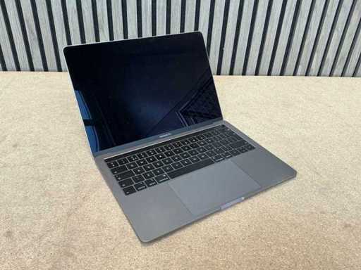 Apple Macbook Pro Laptop