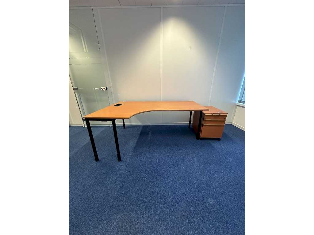 Corner desk with 2 x drawer unit 
