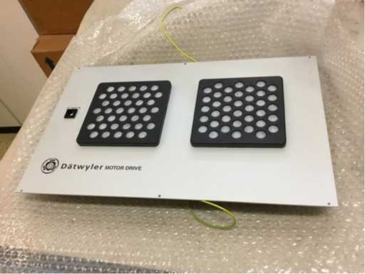 Front panels with fan