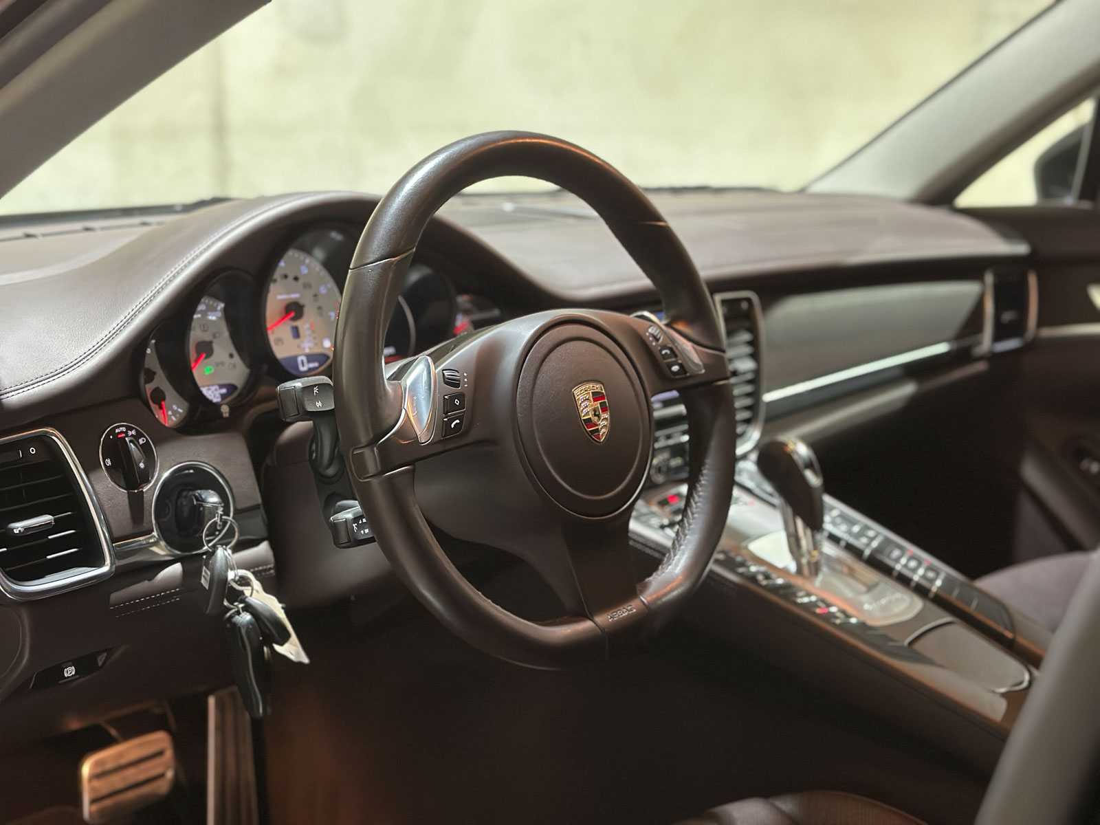 Porsche Panamera 3.6 V6 4WD 300pk 2012, G-397-TZ