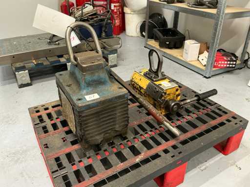 Magnetischer Aufzug (2x)