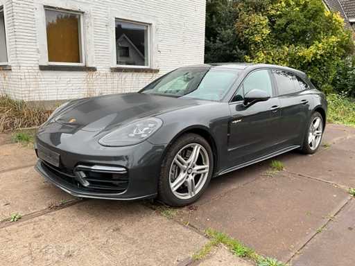 Porsche Panamera e-hybrid 2021 Autoturism