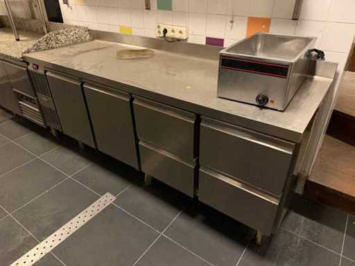 Electrolux - HB2P4CN - Établi réfrigéré