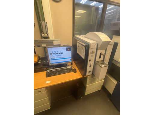 Bruker Q4/UV Machine