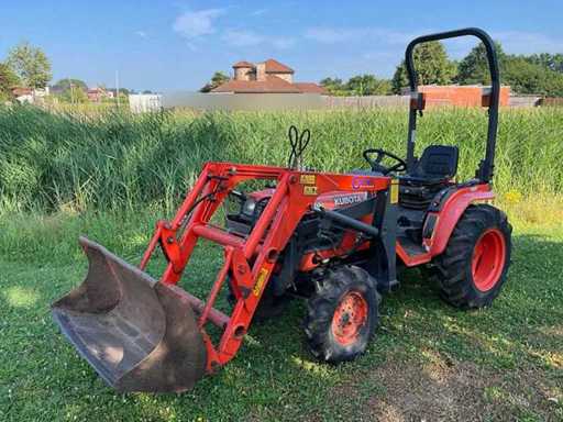 Kubota B2400 Cochet tractor hidrostat (4x4)