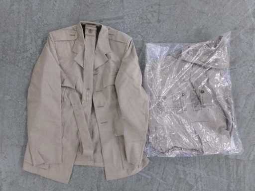 British uniform jacket, without buttons, as good as new (R18) (27x)