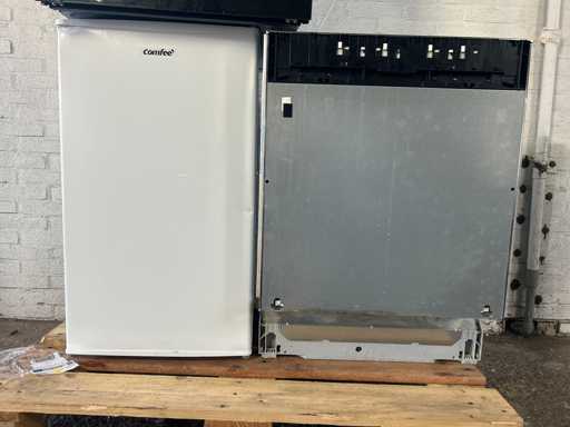 Lavastoviglie Bosch SMV54M30EU | Frigorifero a base di fumo | Forno incorporato Amica ABE 9430 E