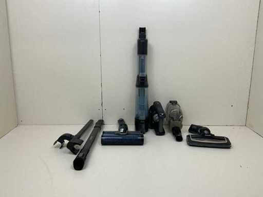 PHILLIPS Aquatrio 9000 Serie Stabstaubsauger