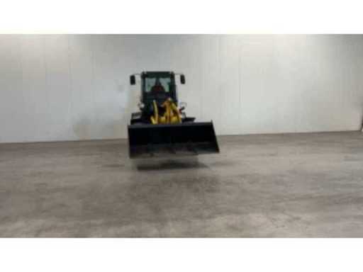 c0e7dd32-d056-4384-840e-edbc2805329a.mp4