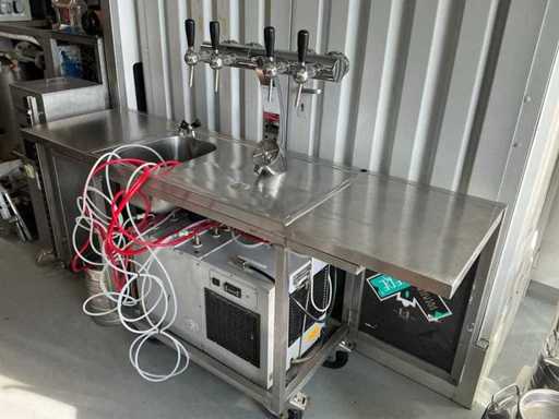 Mobile Beer Tap 4 cups for specialty beer on wheels