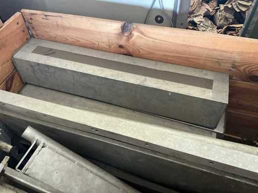 Sorty Voerstation onderdelen