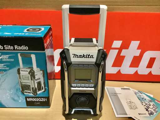 Makita Construction Radio auf Akku