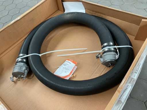 Hose assembly (4x)