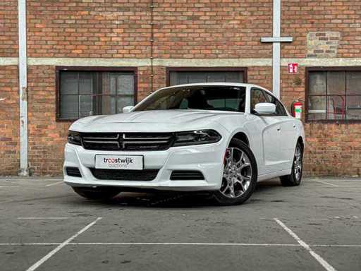 Dodge Charger SE 3.6 V6 292 PS 2016