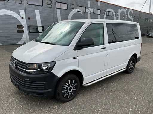 Volkswagen Transporter Kombi 2.0TDI Bus Passagers 2016