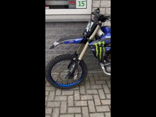 c601e99c-38f1-4aa0-ad76-a49773e0e40e.mp4