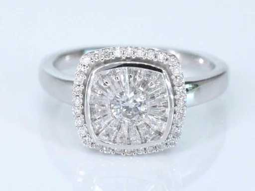 White gold entourage ring with diamonds