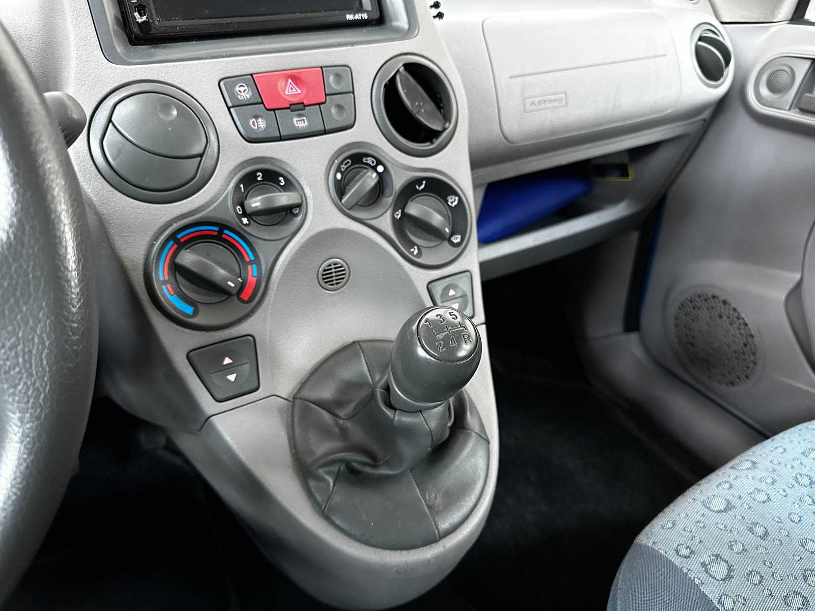 Fiat  Panda 1.1 Young 54pk 2006 (Origineel-NL), 17-SK-DZ