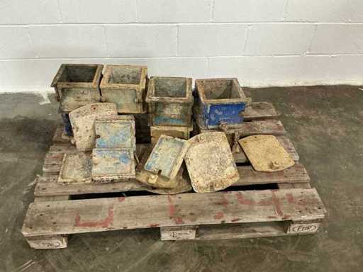 Concrete test moulds