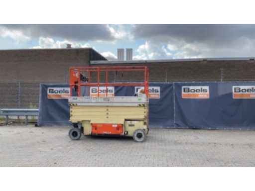 0017ece2-7251-422b-a38d-2ffcc6fbbe18.mp4