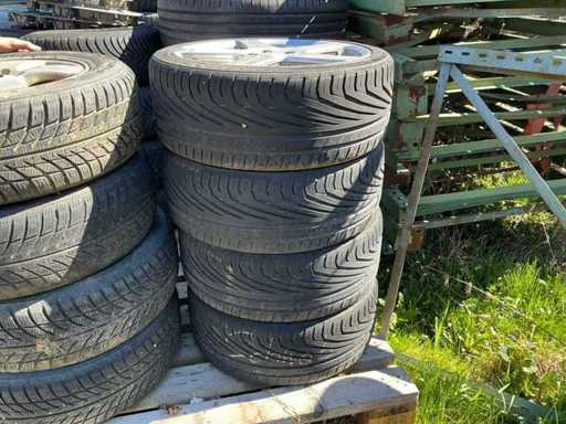 Reifen mit Alufelgen für Golf (4x)