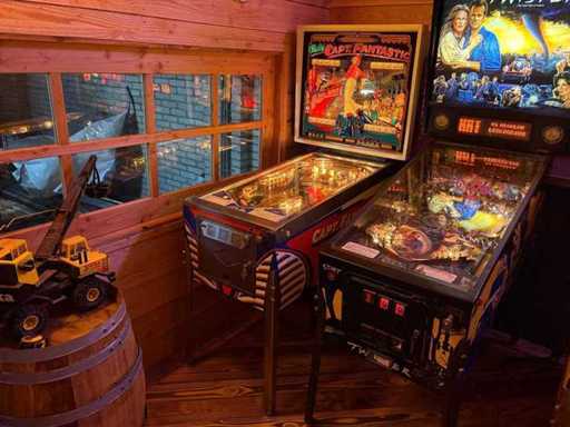 Elton John - Captain Fantastic - Bally - Aparat de pinball