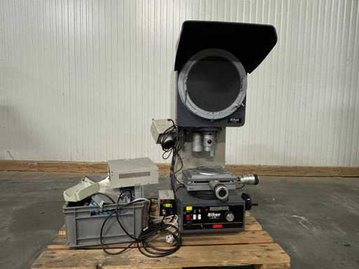 Projecteur de profils NIKON