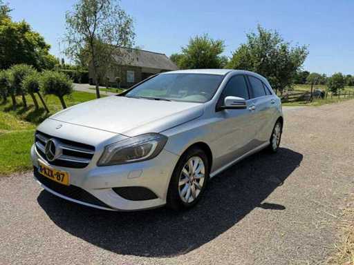 Mercedes-Benz Classe A 180 Ambition; 8-KZK-87