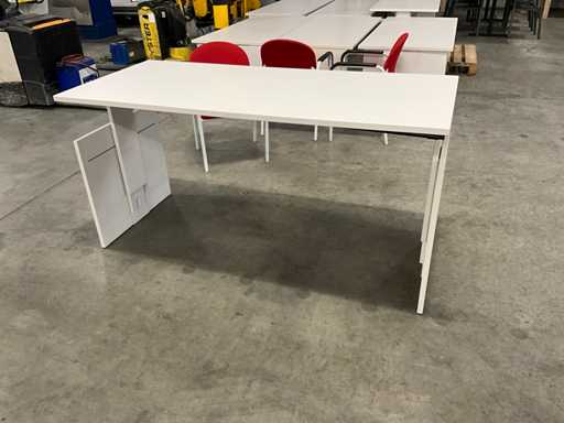 Scrivania regolabile in altezza (2x)