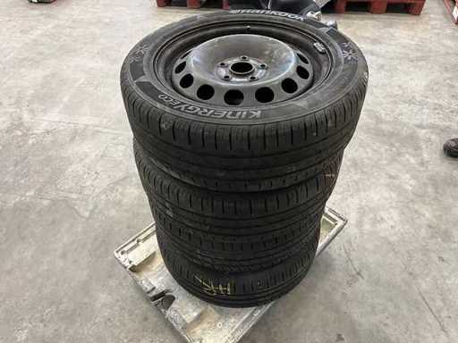 Zomerbanden op stalen veegbaan 205/55 R16 94H | so001355 I24