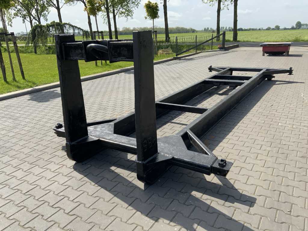 Afzet container chassis “Haak”