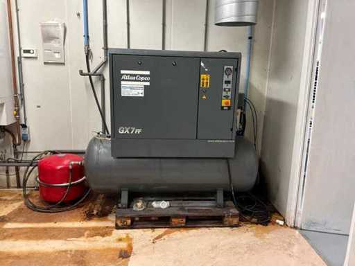 Sprężarka powietrza Atlas Copco GX7 FF z 2007 roku